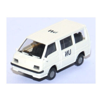 Rietze 50204 Mitsubishi L300 Minibus UN