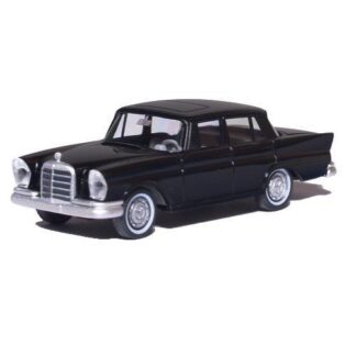 Wiking 824 01 24 Mercedes 220 S