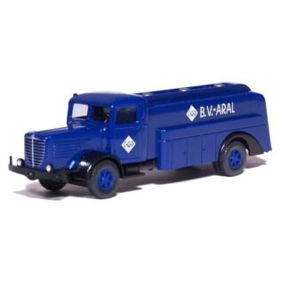 Wiking 883 01 24 Büssing 8000 Tankvogn ARAL