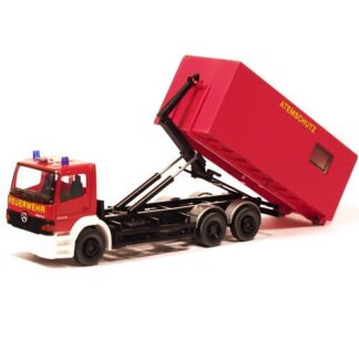 Wiking 625 01 38 Mercedes Atego Brandvæsen Rullelad
