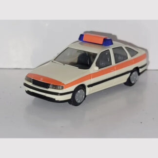 Herpa 41713 Opel Vectra Hatchback Akutbil