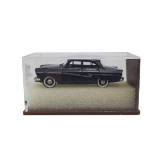 Brekina 218486 Ford Taunus 17M