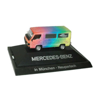 Herpa Mercedes 100D Minibus in München - Neuperlach