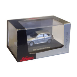 Schuco 253050 Alfa Romeo 147 Patruljevogn Police