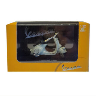NewRay 266689 Vespa 125 Scooter 1:32